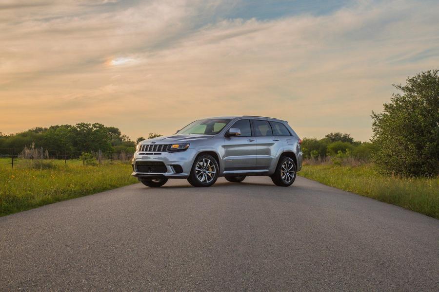  Jeep Grand Cherokee Trackhawk HPE1200 by Hennessey 2018 года  (фото 1 из 12)